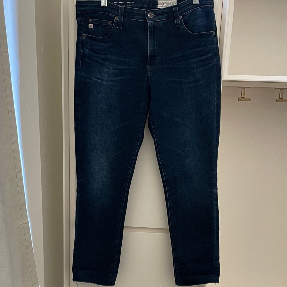 AG Adriano Goldschmied Prima Ankle Cigarette Leg Jeans. 10” rise, 26” inseam EUC